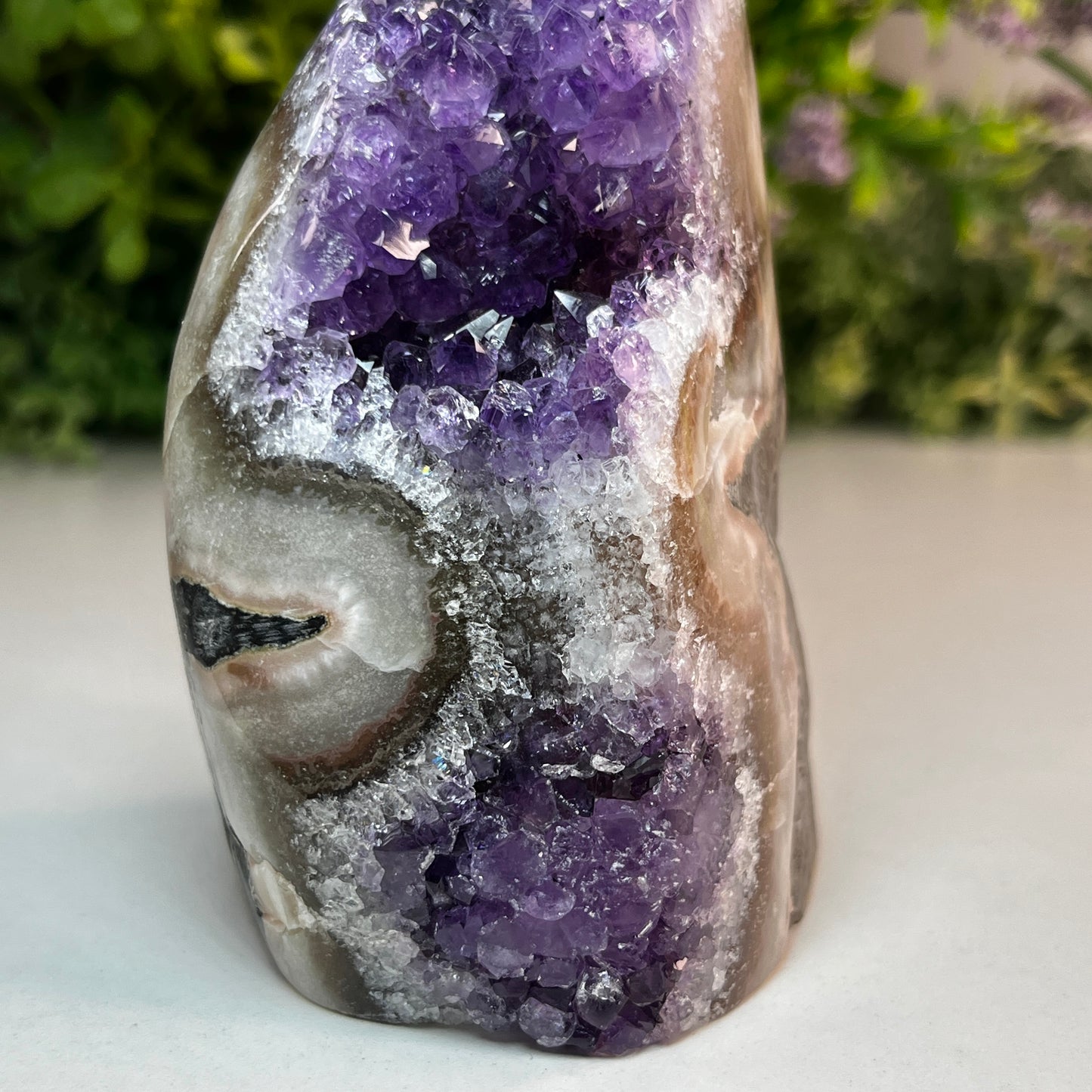 Amethyst Crystal Cut Base 636g - 11.1cm Tall